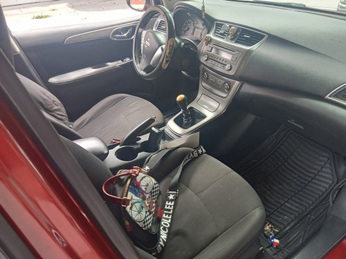 Nissan Sentra 1.8 Sense Mt