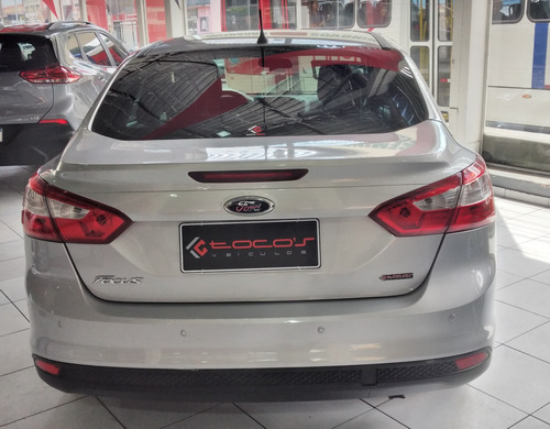 Ford Focus 1.6 S 16V FLEX 4P POWERSHIFT