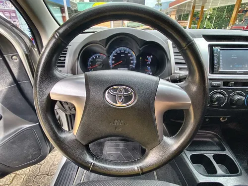 Toyota Fortuner 2.7l 4x2