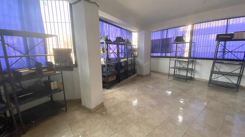 Local Comercial En Alquiler Puerto La Cruz Calle Libertad