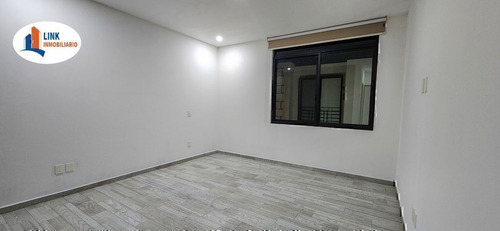 Casa En Venta En Fontee Solares, Zapopan.
