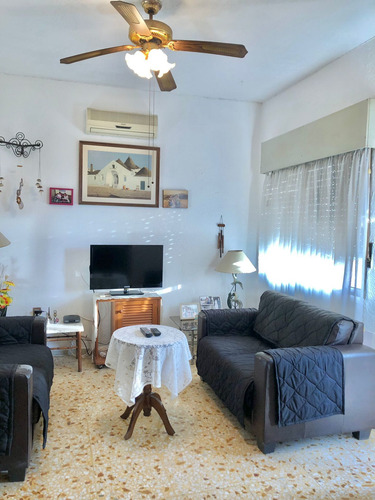 Imagen 8 de 18 de Al1230 Venta 2 Casas 3 Dorm Jardin Fondo Cerrito