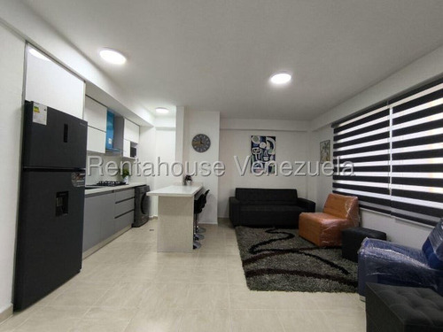 Alquiler! Moderno Apartamento A Estrenar Totalmente Amoblado Y Equipado, Consta De 2 Habitaciones Y 2 Baños En Conjunto Residencial Exclusivo Con Planta Electrica Tota, Pozo De Agua Y Vigilancia Priva