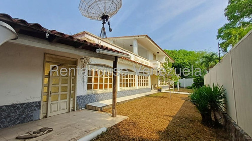 Casa Venta En Zonificacion Con Potencial Comercial 636 Mts , En Esquina En La Zona Comercial Top De La Viña Valencia Carabobo Leida Falcon Lf25-18686