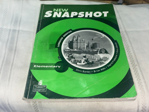 New Snapshot Elementary- Chris Barker- Pearson Longman (Usado)
