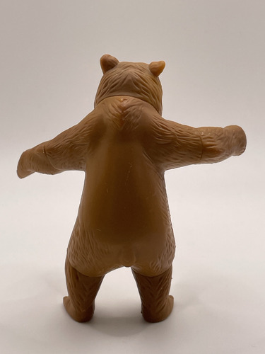 Kenai De Tierra De Osos Brother Bear Mini Figura 9cms Disney (Usado)