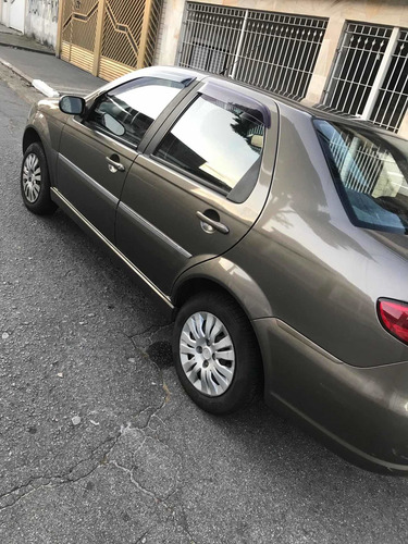 Fiat Siena 2010 1.0 El Flex 4p