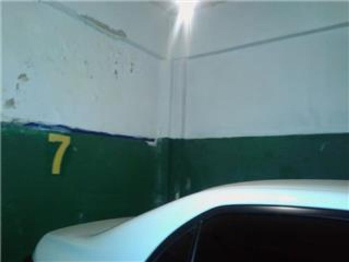 Imagen 5 de 9 de Cochera En Once