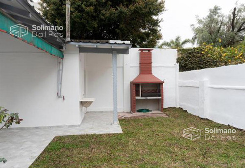 Casa 4 Amb Con Jardin - La Lucila-vias/maipu