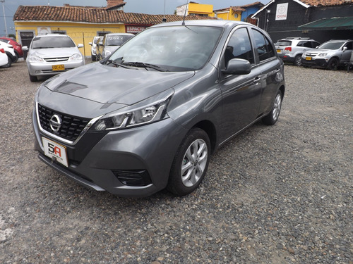 Nissan March 1.6 Sense