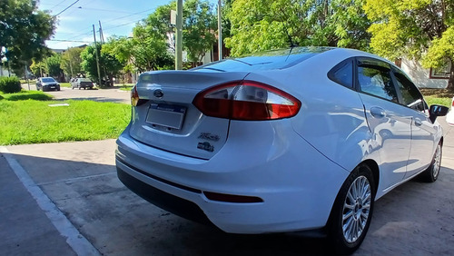 Ford Fiesta Kinetic 1.6 Se Plus 120cv