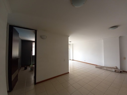 Imagen 4 de 13 de Apartamento En Arriendo Poblado 472-2387