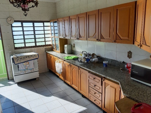 Imagem 3 de 15 de Casa - Saramenha - Ref: 48922 - V-48922