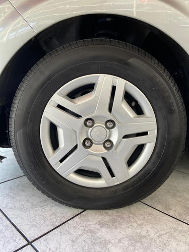 Chevrolet Onix Joy 1.0 2018