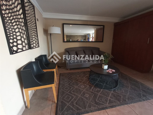 Departamento En Venta De 2 Dorm. En San Miguel