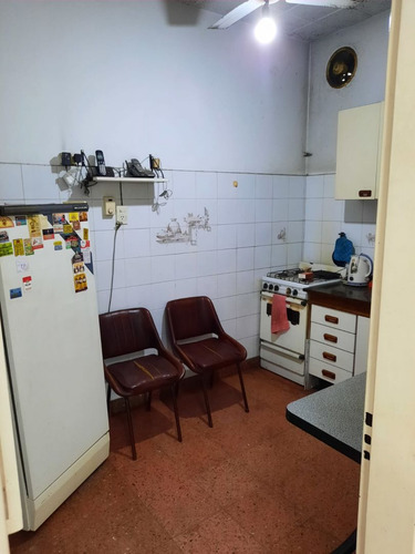 Alquiler Inmueble Comercial -local- Excelente Ubicacion Sobre Avenida Urquiza En Caseros Centro