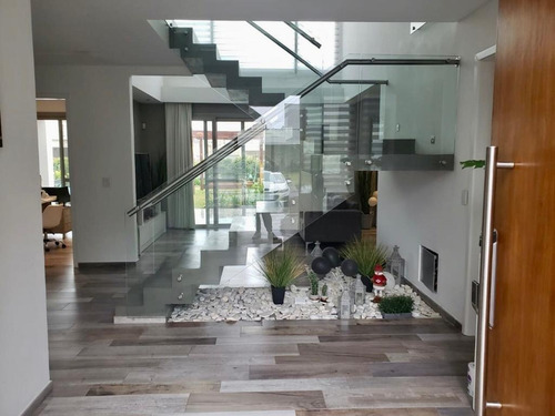 Imagen 8 de 17 de Hermosa Casa En Venta En San Diego Country Club- Moreno