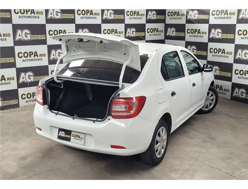 Imagem 8 de 9 de Renault Logan 1.0 12v Sce Flex Life Manual