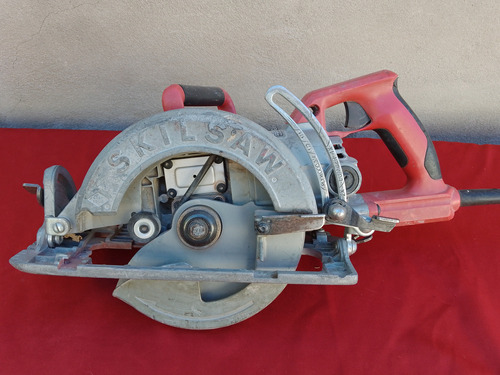 Sierra Circular De Trasmision Skilsaw Spt77wml 7+1/4