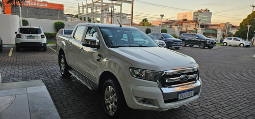 Ford Ranger 3.2 Xlt Cab. Dupla 4x4 Aut. 4p