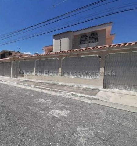 Imagen 1 de 14 de Casa En Venta Ubicada En Urb.santa Elena En Barquisimeto
