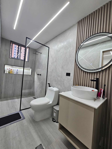 Bello Apartamento En El Edificio Aspen La Trigaleña Valencia