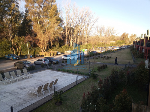 Alquiler Departamento 2 Ambientes Con Cochera Y Piscina En Pilar