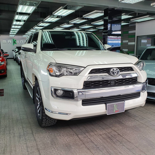 Imagen 3 de 9 de Toyota 4runner Limited
