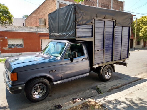 Ford F-100 3.6 Lujo