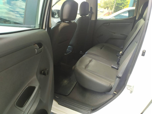 Imagem 7 de 8 de Chevrolet S10 2.4 Ls 4x2 Cd 8v Flex 4p Manual