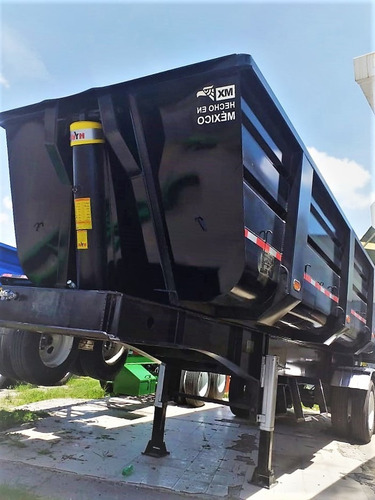 Imagen 2 de 8 de Gondola Enllantada Volteo 30m 3 Ejes 2022 Ventura