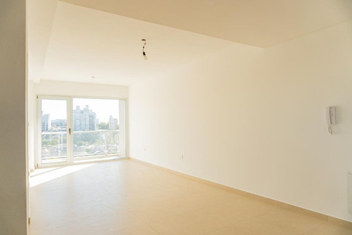 Imagen 15 de 19 de Depto 1 Dormitorio Con Balcón En Bº Santa Genoveva