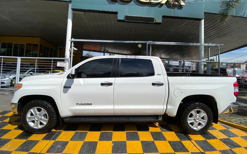 Imagen 4 de 15 de Toyota Tundra Sr5 2017