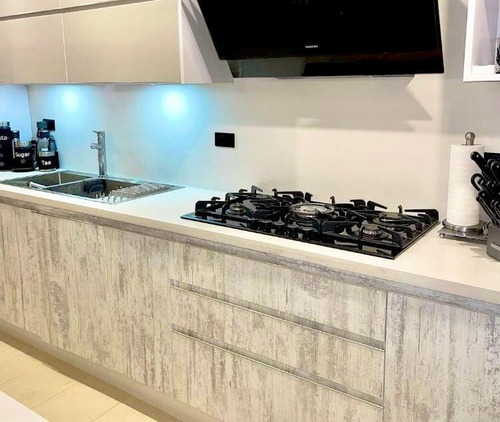 Imagen 3 de 17 de Mundo Inn Vende Excelente Casa En Monte Real