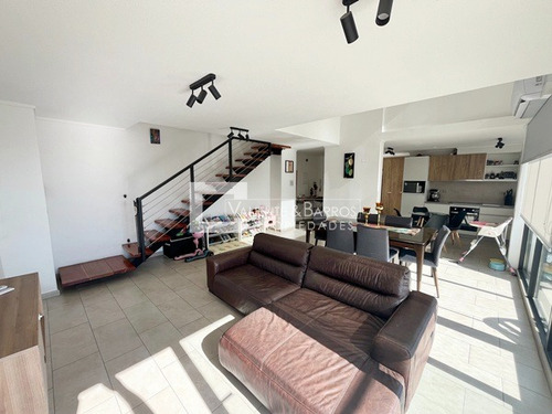 Gran Departamento Duplex En Venta En Edif Focus Membrillar