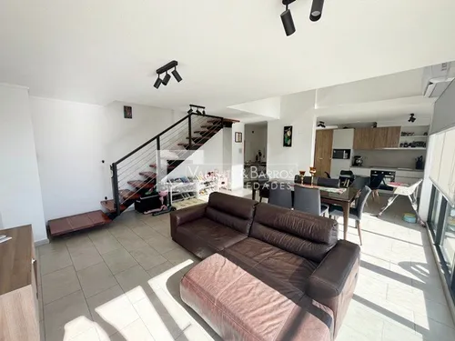 Gran Departamento Duplex En Venta En Edif Focus Membrillar