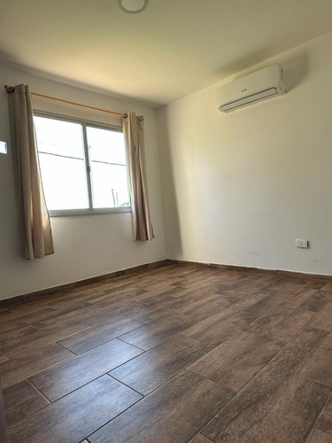 Casa A La Venta En Punta Fria
