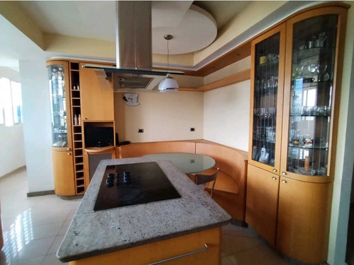 Apartamento En Venta En Urb El Bosque Em-8370480