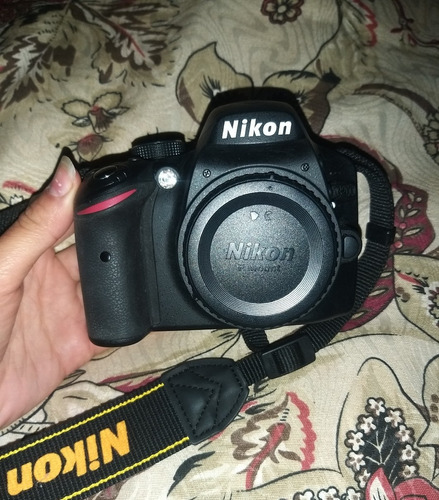 Nikon D3200 Pouco Uso+ Lente + Muitos Acessorios Super Nova.