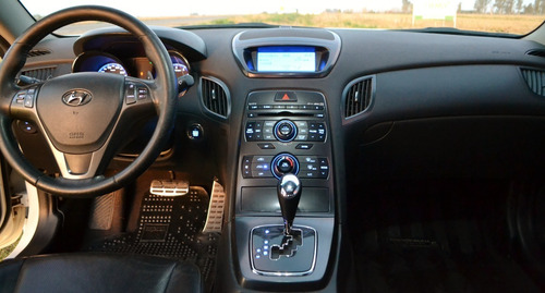 Hyundai Genesis 3.8 V6 2011