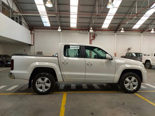 Imagen 16 de 25 de Volkswagen Amarok Highline 4x2 Automática 0km 2023 Mgg