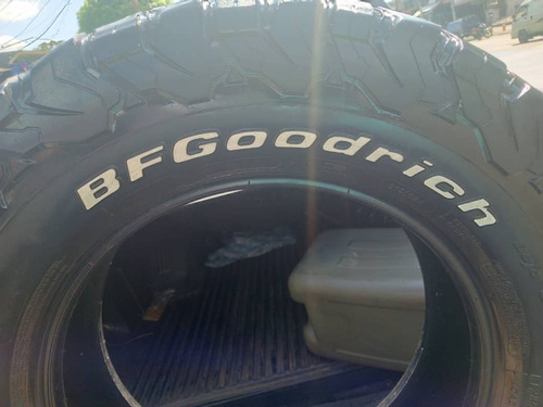 Cauchos  285-65-r18  Marca Bfgoodrich.  80% De Vida