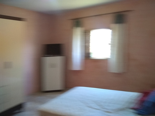 Casa Com 3 Dormitórios 1 Banheiro Lavanderia