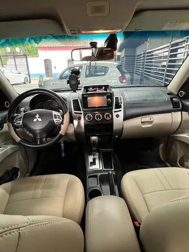 Mitsubishi Montero Gls
