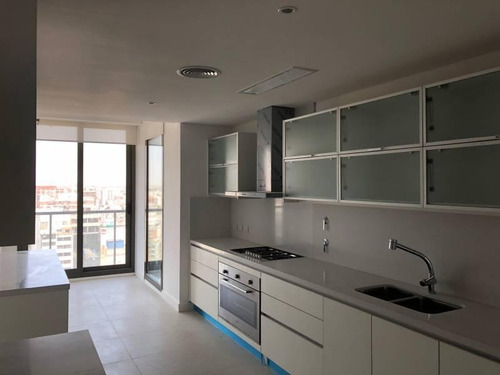 Imagen 12 de 30 de Excelente Unidad En Venta Con Renta 4 Ambientes | Weik Belgrano | Torre Zabala