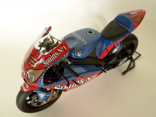 Yamaha Yzr-m1 Spider-man Motogp Gp Portugal 2004 1/12 Ixo Yamaha Yzr-m1 Spider-man Motogp Gp Portugal 2004 1/12 Ixo