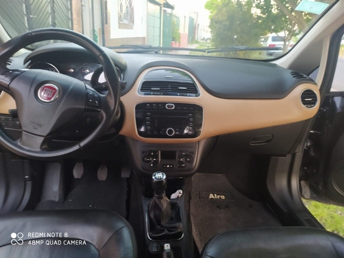 Fiat Linea 2015 1.8 Absolute 130cv