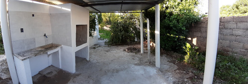 Casa De 2 Dormitorios En Las Piedras, Canelones