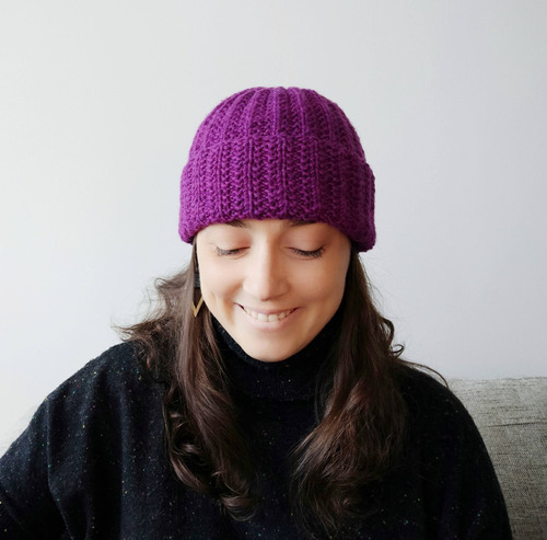 Gorro Violeta Tejido A Mano En Lana Merino Tamaño Adulto