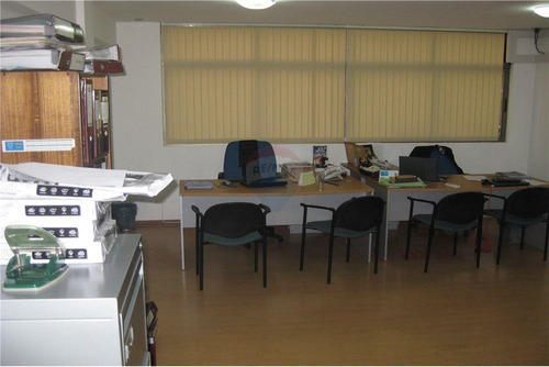 Imagen 3 de 7 de Venta Oficina Santiago Centro